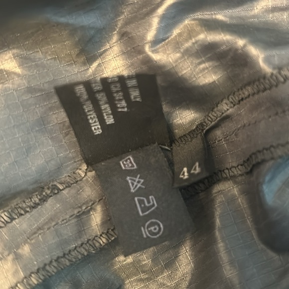 Prada Vintage Waterproof Mini-length to Mid-Length Skirt - Charcoal Gray - Picture 4 of 5